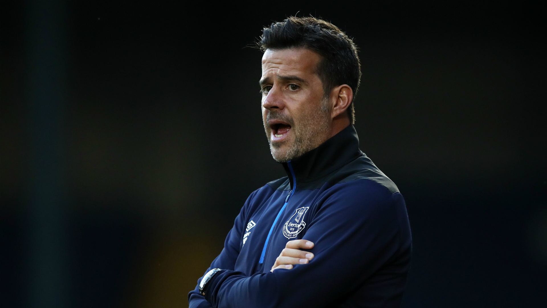 东契奇45+11字母哥24+12+9 湖人不敌雄鹿遭3连败.