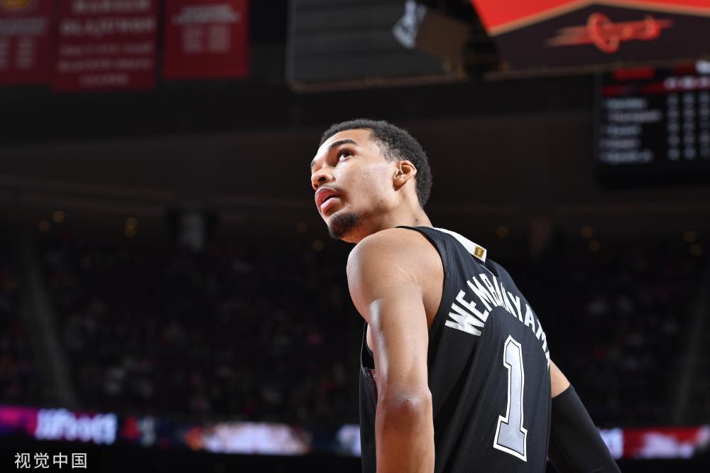 太阳主场惨败39分勇士、森林狼已锁定西部前十 保底附加赛.